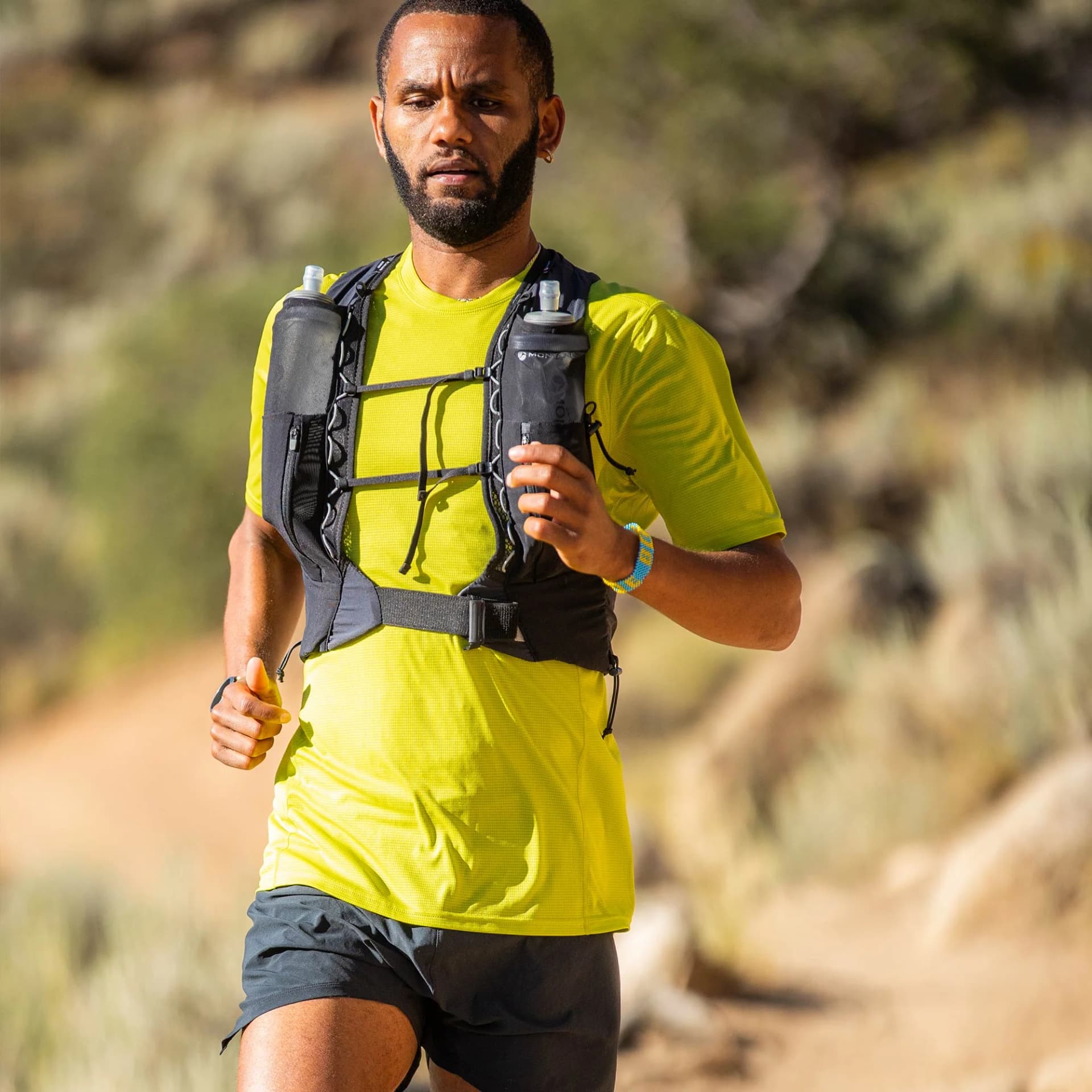 Upgrade Your Gear with a High-Performance Running Vest from STRYQ