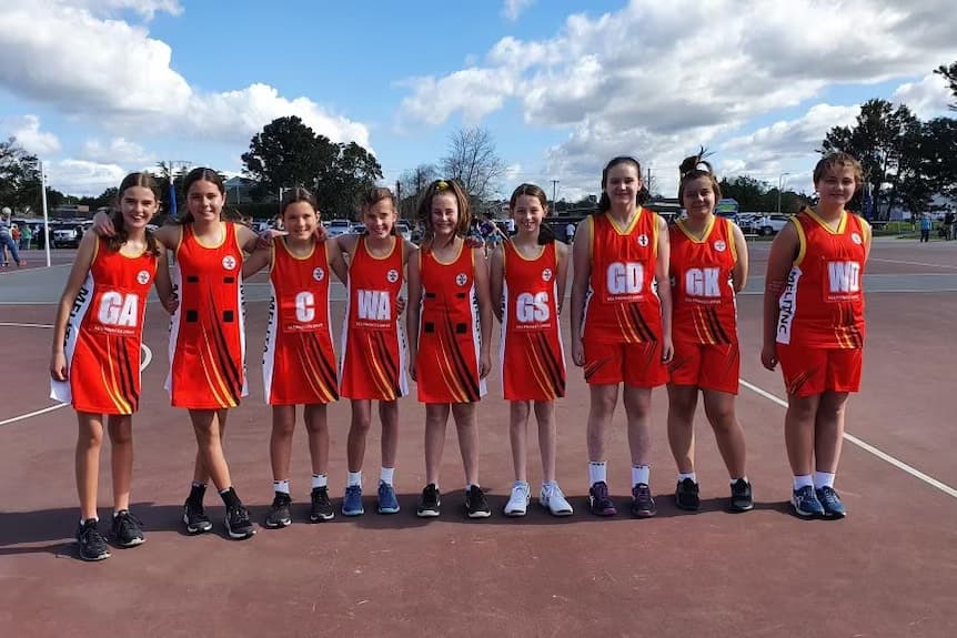 How a Netball Uniform Manufacturer Elevates Your Team Style