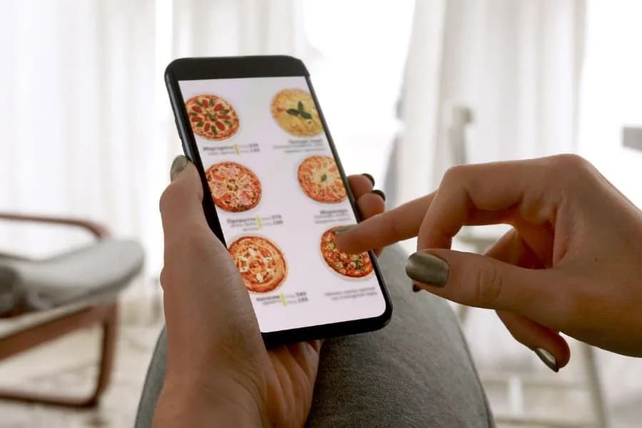 Effortless Online Ordering for Restaurants: Increase Efficiency &amp; Orders