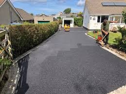 Dares Surfacing | Reliable Driveway, Road &amp; Car Park Surfacing