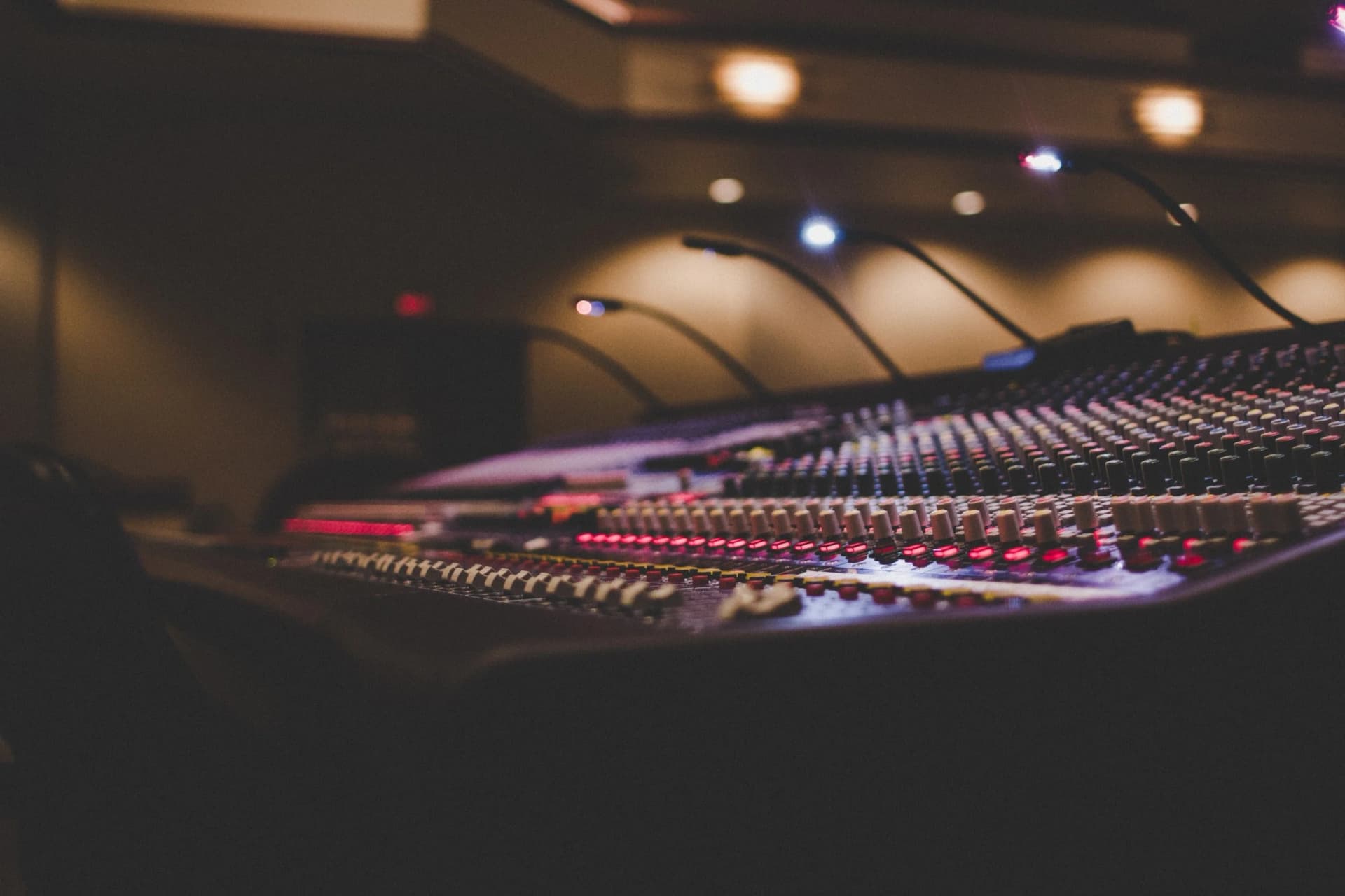 Event Technology Solutions for Corporate &amp; Private Events by ELECTRIC EVENTS DC