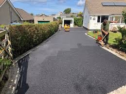Dares Surfacing | Reliable Driveway, Road &amp; Car Park Surfacing