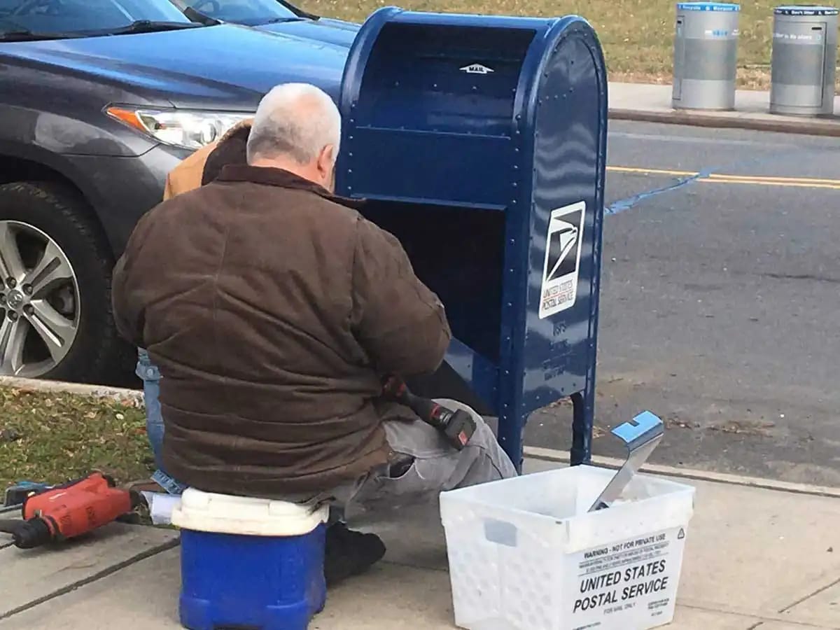 Efficient Campaign Delivery with Atlas Direct Mail Experts