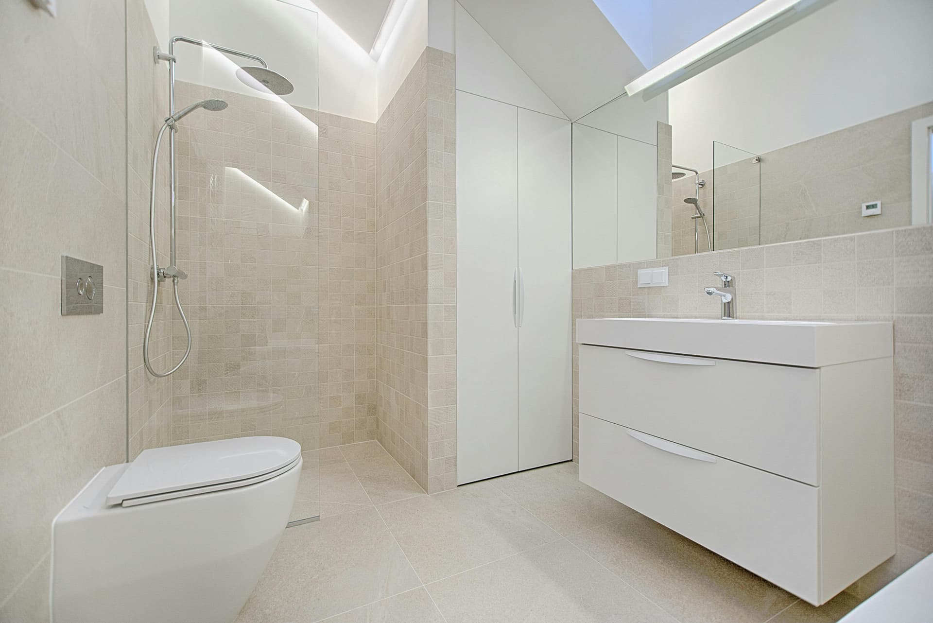 Elegant Showers That Elevate Your Home’s Style