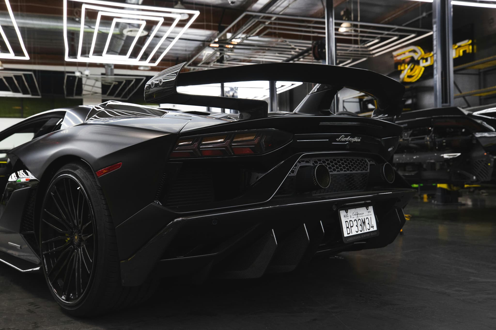 Explore Miami in Comfort with VIP Miami Limo