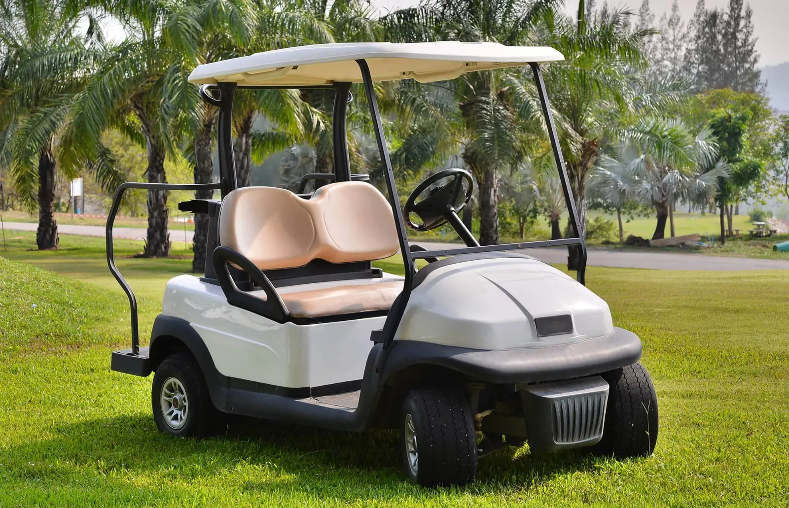 Unlocking the Benefits of Street Legal Golf Carts for Everyday Use