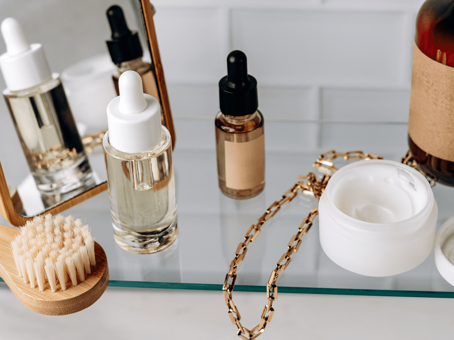 제주 해양 식물로 완성한 토버스의 자연 스킨케어